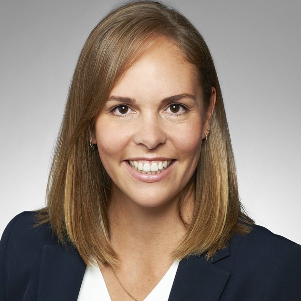 Dies ist ein Porträtfoto von Svenja Küppers.